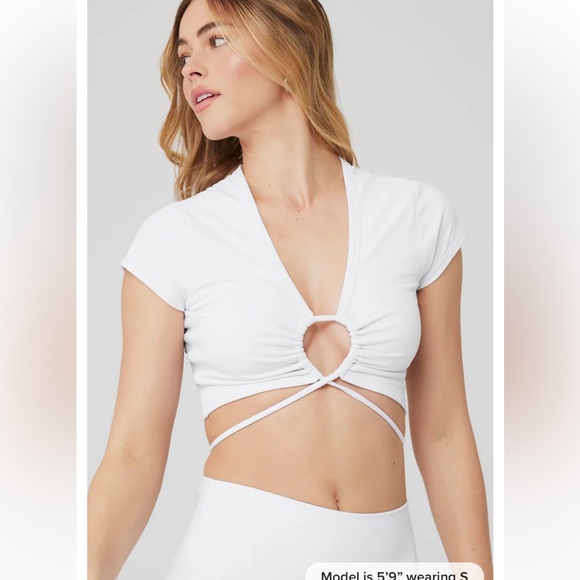 Alo Airbrush Criss Cross Short Sleeve Size M - Picture 2 of 12